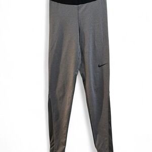 NIKE PRO Womens Training Capri Tights, Athletic Gym Leggings - Gray, Size Small